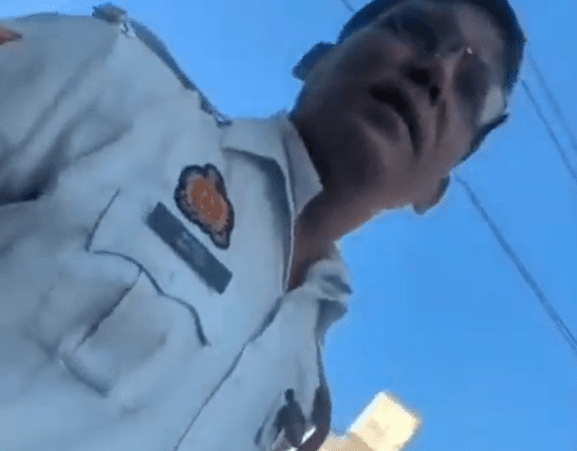 "Give ₹500, Everything Will Be Cleared": Hathras Traffic Cop's Alleged Bribe Demand Goes Viral