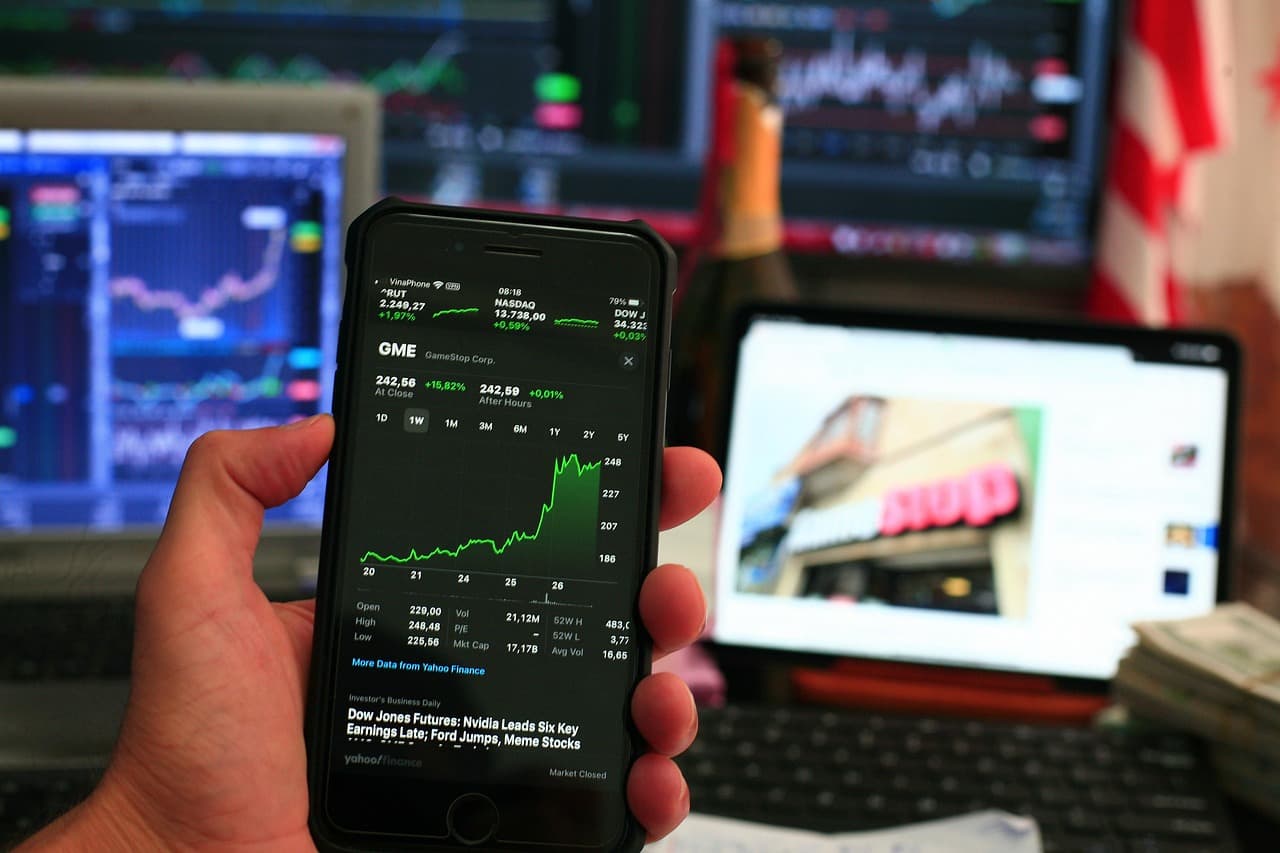 Is there an AI stock market bubble, and is it ready to burst?
