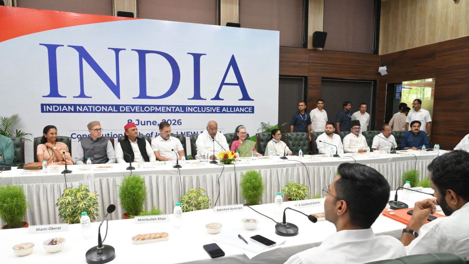INDIA Bloc Meets in Delhi Over SIR Row, Weighs Motion to Remove CEC Gyanesh Kumar; AAP, DMK Stay Away